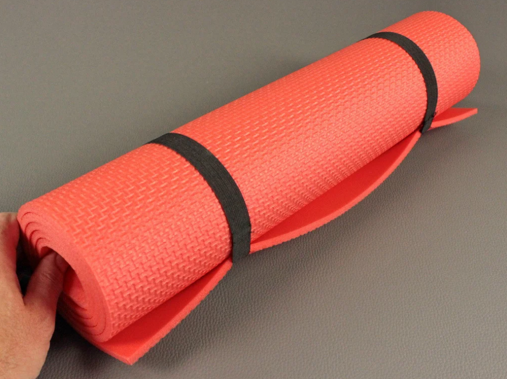Коврик для фитнеса и йоги Аэробика 5 красный, размер 140x50см., толщина 5мм. детальная фотка