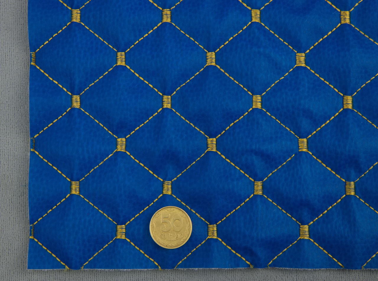 Шкірзам стьобаний синій «Ромб» (прошитий жовтою ниткою) дубльований синтепоном і флізеліном, ширина 135см детальна фотка