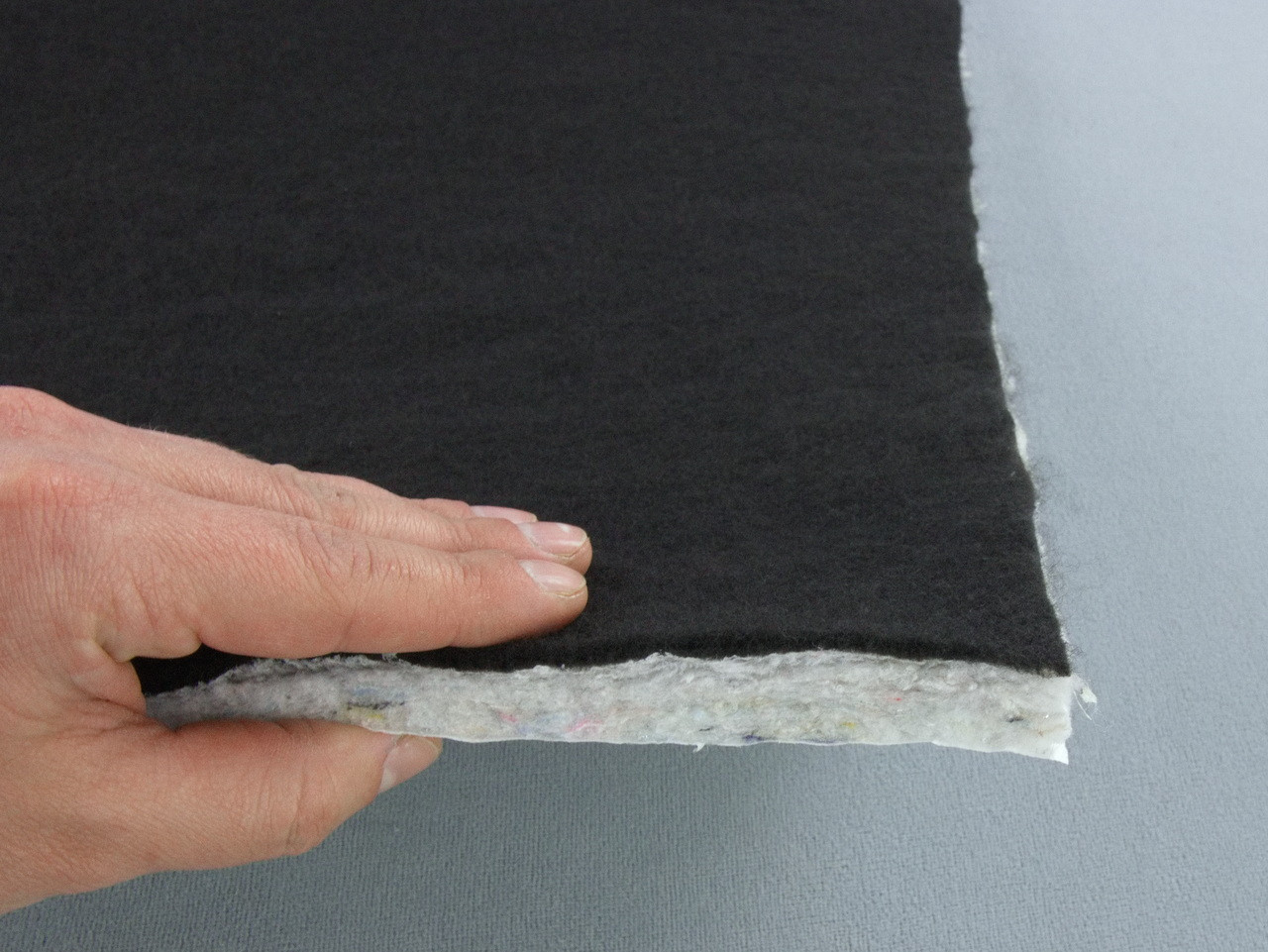 Шумо-звукоізоляція NV-12К повстяна, ламінована нетканкою, товщина 12 мм, самоклейка анонс фото