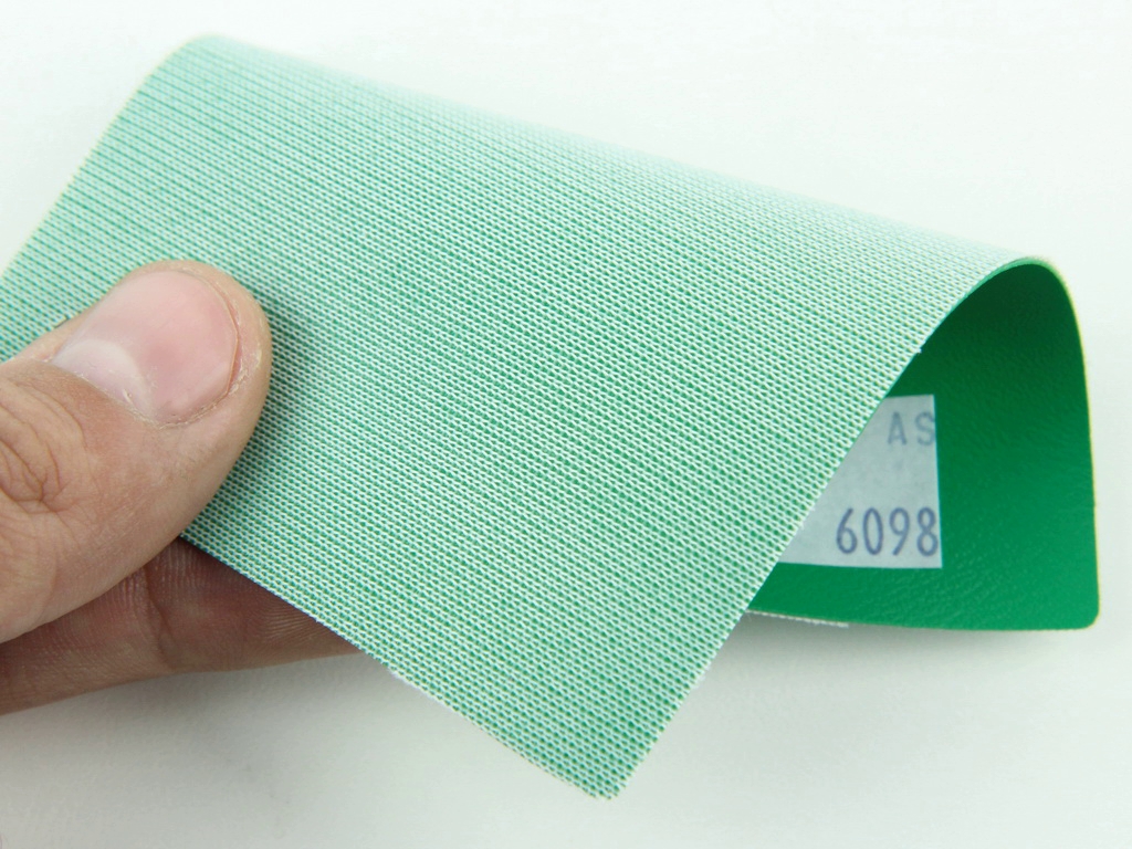 Шкірзам Skaden (зелений 6098) для медичного призначення ширина 1.45м (Польща) детальна фотка