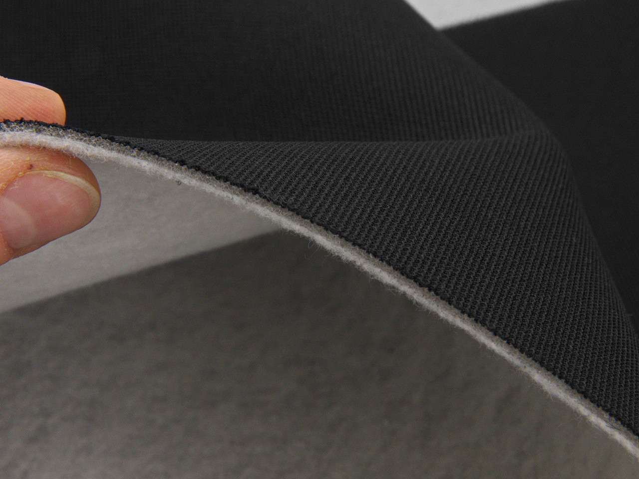 Автоткань потолочная Lacoste L-54, цвет черный, на поролоне и войлоке, толщина 3мм, ширина 165см, Турция детальная фотка