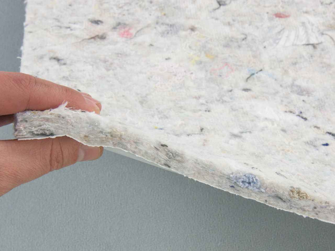 Шумоизоляция войлочная VO-10K, самоклейка, толщина 10мм детальная фотка