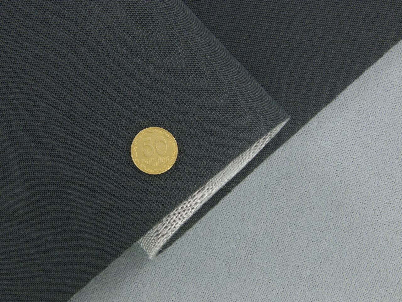 Автоткань потолочная KL-68 оригинальная на поролоне с сеткой, цвет графитовый, толщина 3мм ширина 167см детальная фотка