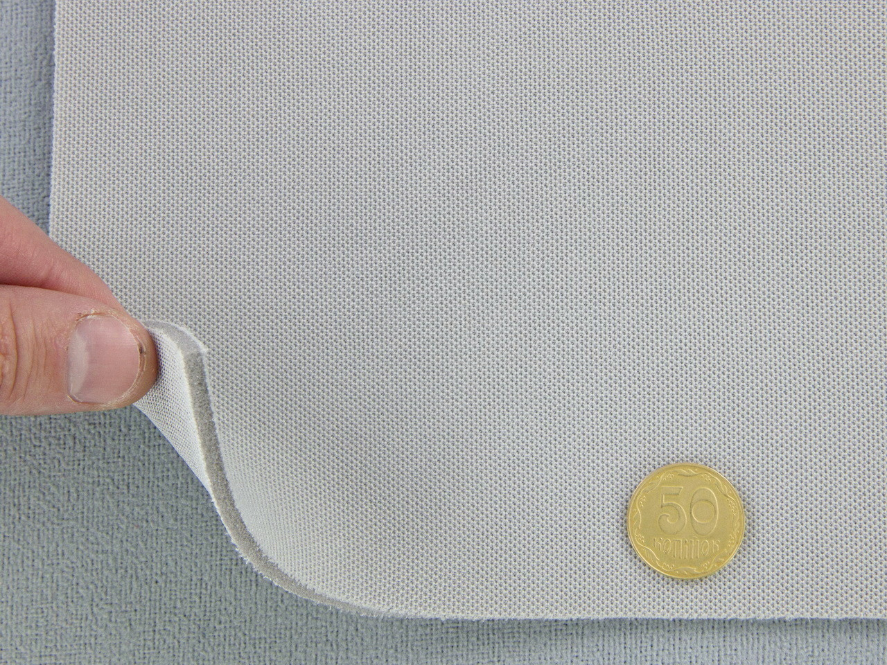 Автоткань потолочная KL-55 оригинальная на поролоне с сеткой, цвет светло-серый, толщина 3мм ширина 167см детальная фотка