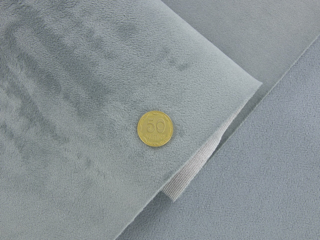 Ткань потолочная авто велюр серый LIRA-p17009, на поролоне 3 мм с сеткой, ширина 1.50м (Турция) детальная фотка