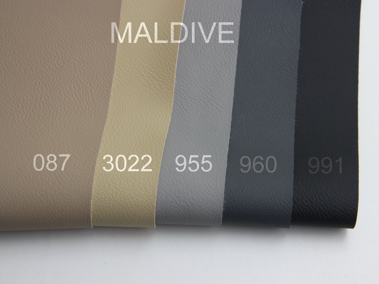 Біеластик тягучий бежевий Maldive 3022 для перетяжки дверних карт, стійок, airbag та вставок, ширина 1.40м детальна фотка