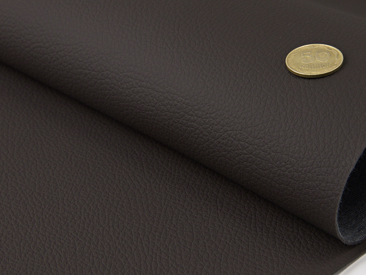 Автомобільний шкірзам 9164 колір кавовий, матовий, на тканинній основі (ширина 1,37м) Туреччина детальна фотка