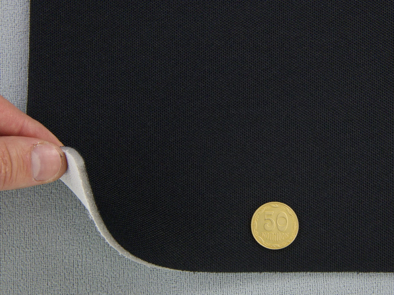 Автоткань потолочная KL-71 оригинальная на поролоне с сеткой, цвет черный, толщина 3мм ширина 167см детальная фотка