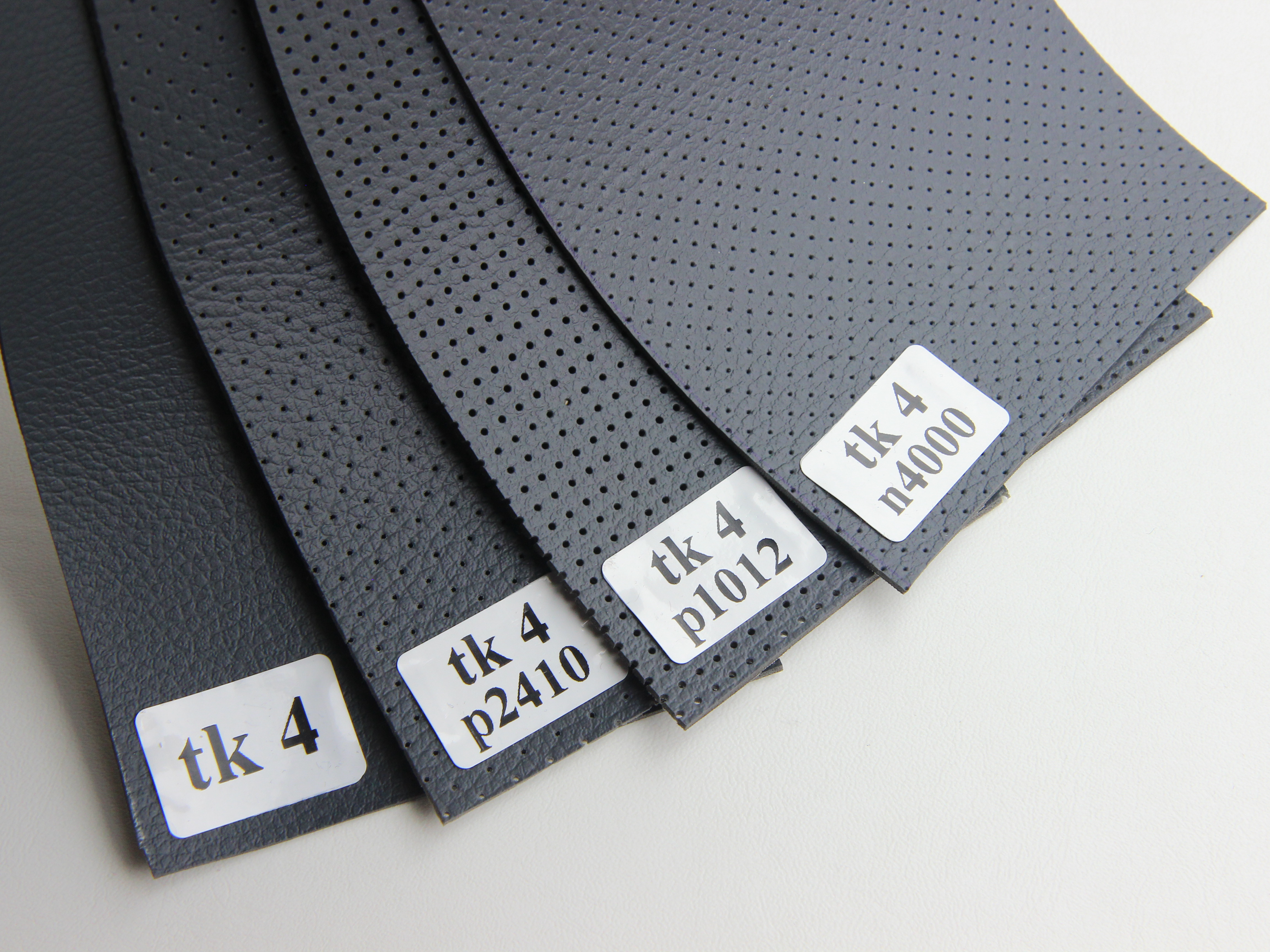 Термовініл сірий для перетяжки керма, дверних карт, панелей, на каучуковій основі (tk-4) детальна фотка