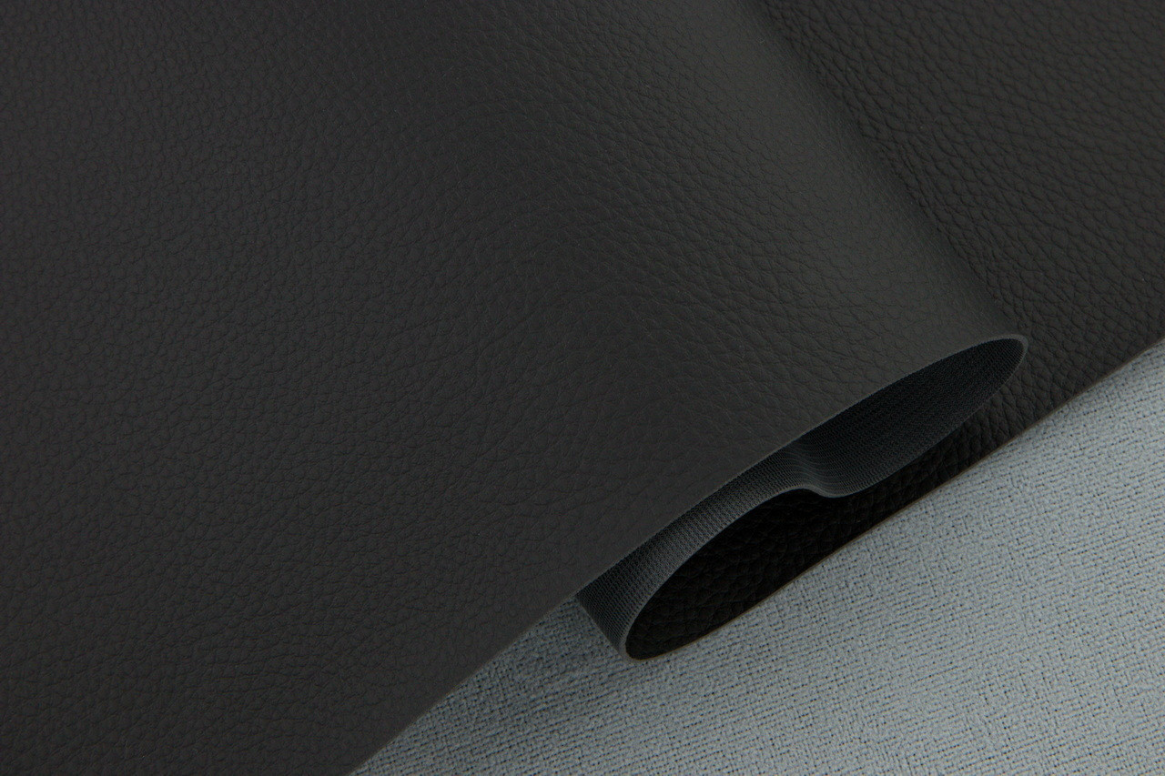 Автомобильный кожзам DXP-1/2 черный, на тканевой основе, ширина 145см детальная фотка