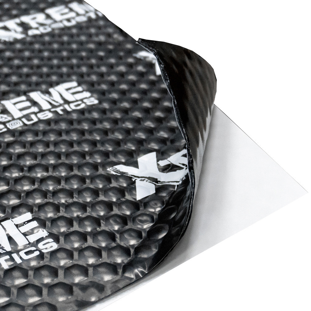 Віброізоляція Acoustics Xtreme, 70x50 см, товщина 4.0мм детальна фотка