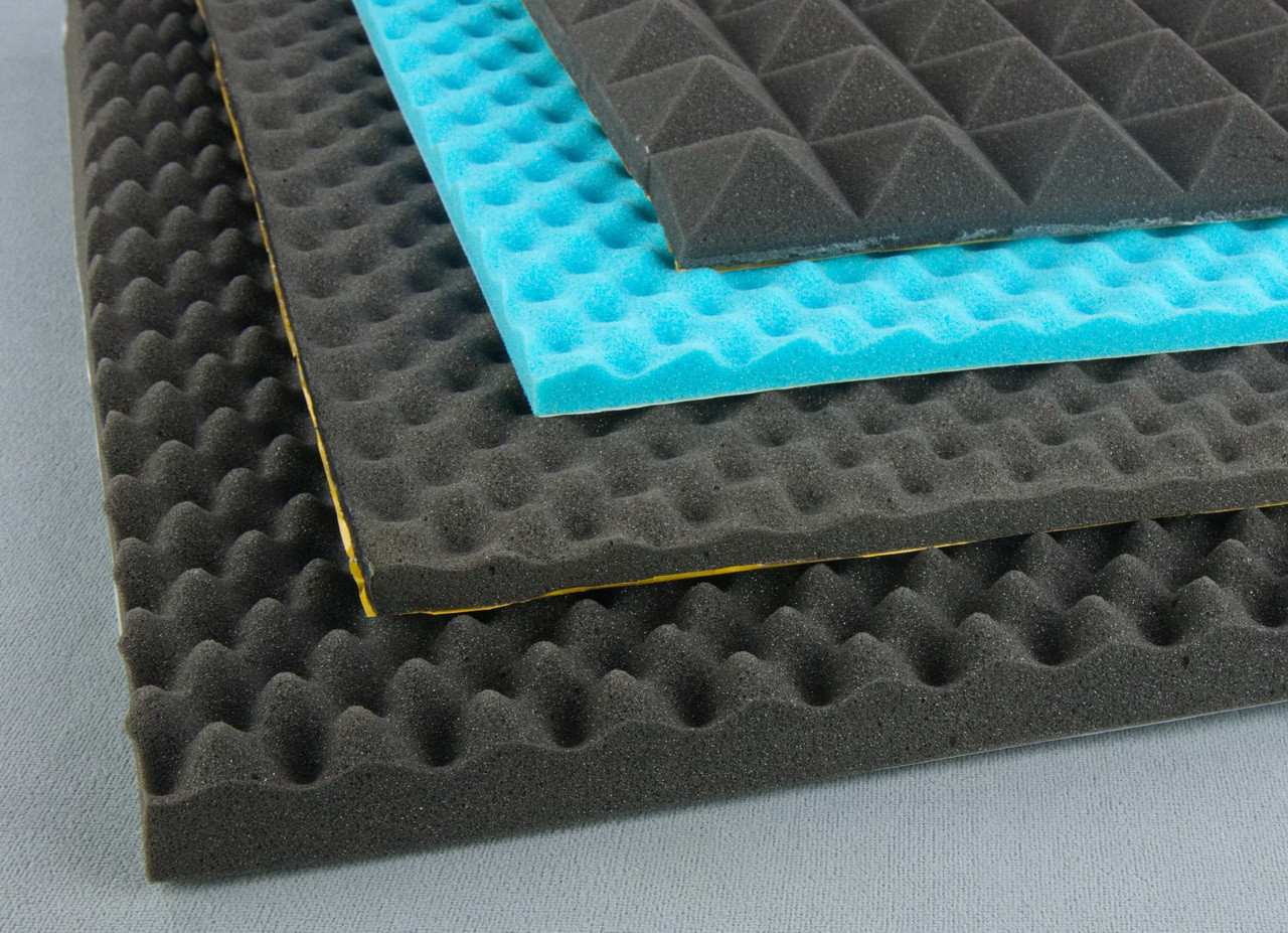 Шумопоглотитель ACOUSTICS SoundWave L15 PRO-PU, с латкесной пропиткой та PU, самоклеющийся, толщина 15мм, лист 75x100см детальная фотка