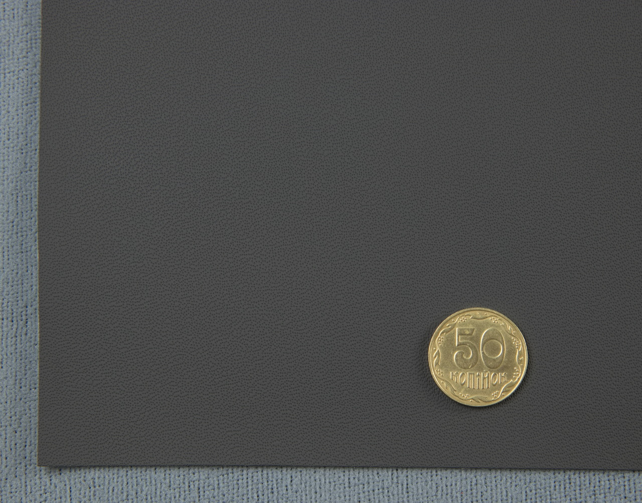 Автомобільний шкірозамінник BENTLEY 1205 сірий, тканинній основі (ширина 140 см) Туреччина детальна фотка