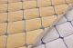 Кожзам стёганый бежевый «Ромб» (прошитый синей нитью) дублированный синтепоном и флизелином, ширина 1,35м детальная фотка